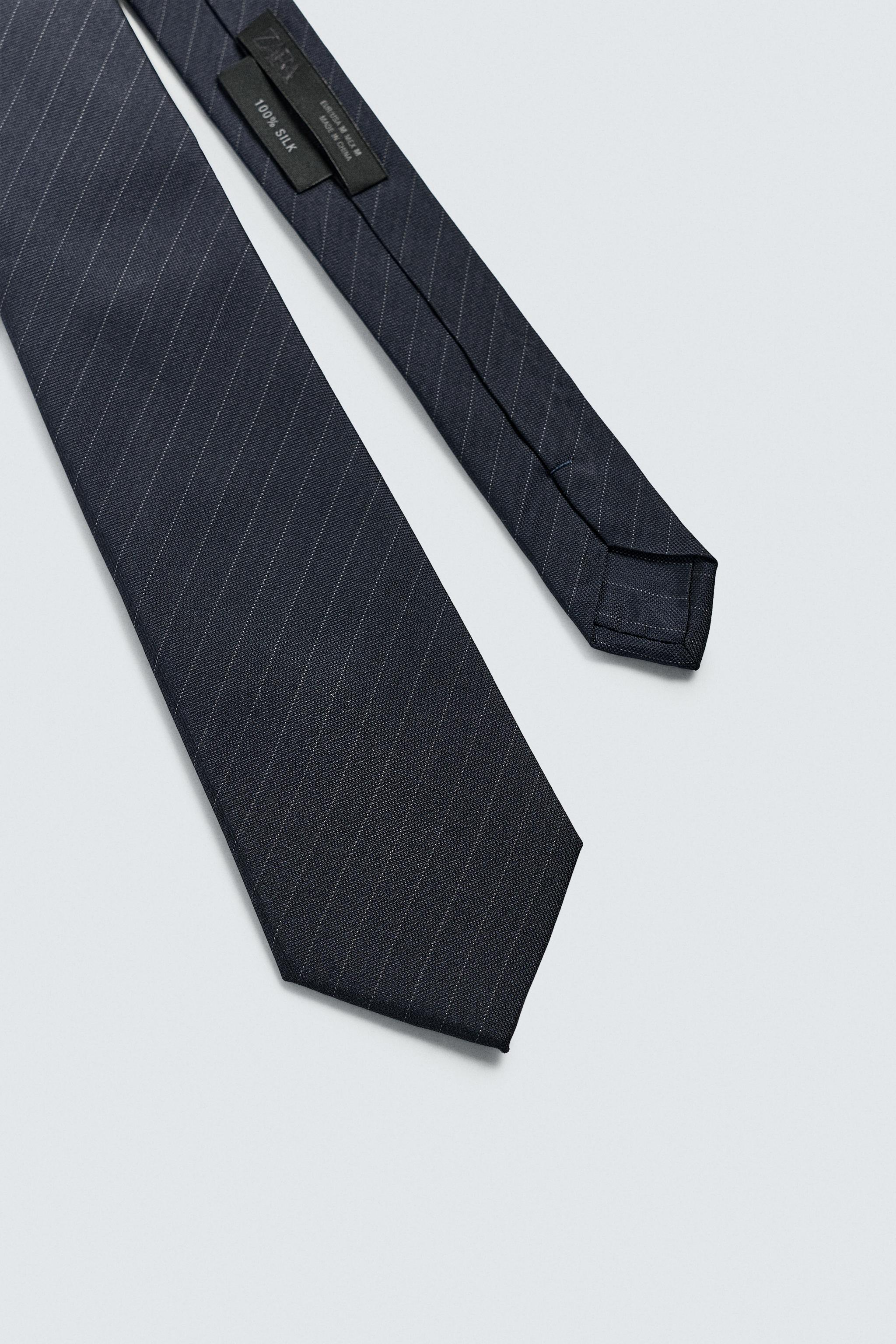 100% SILK STRIPED TIE